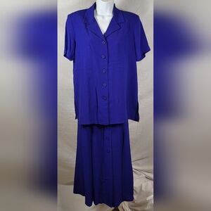 Vintage STUDIO I Sapphire Blue Crepe Short Sleeve Skirt Set - Size 8